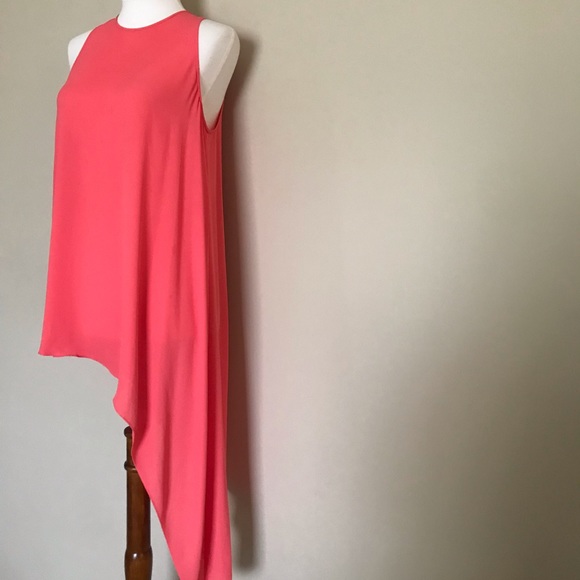 BCBG BCBGMAXAZRIA Asymmetric short sleeve tunic - Picture 3 of 7
